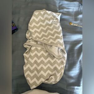 Infant SwaddleMe 